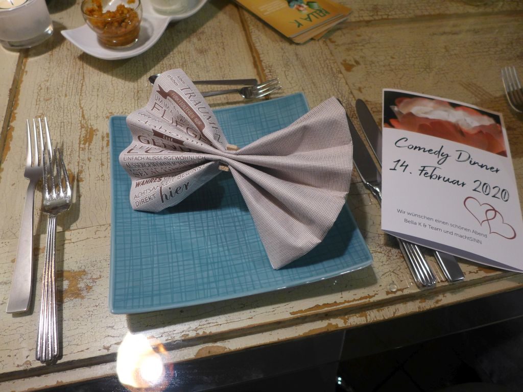 Comedy-Dinner