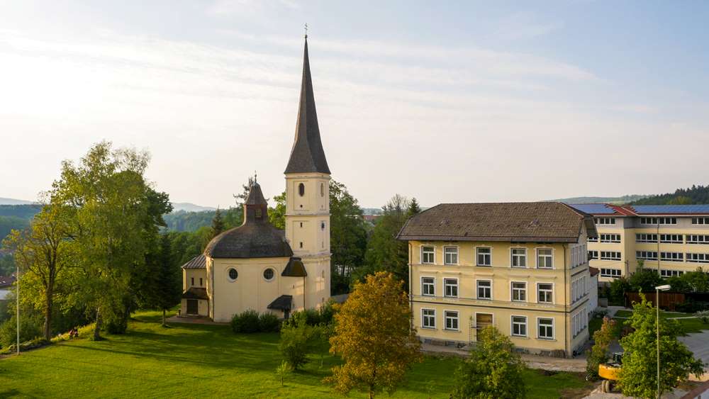 Blick aufs Klostergelände Miesbach