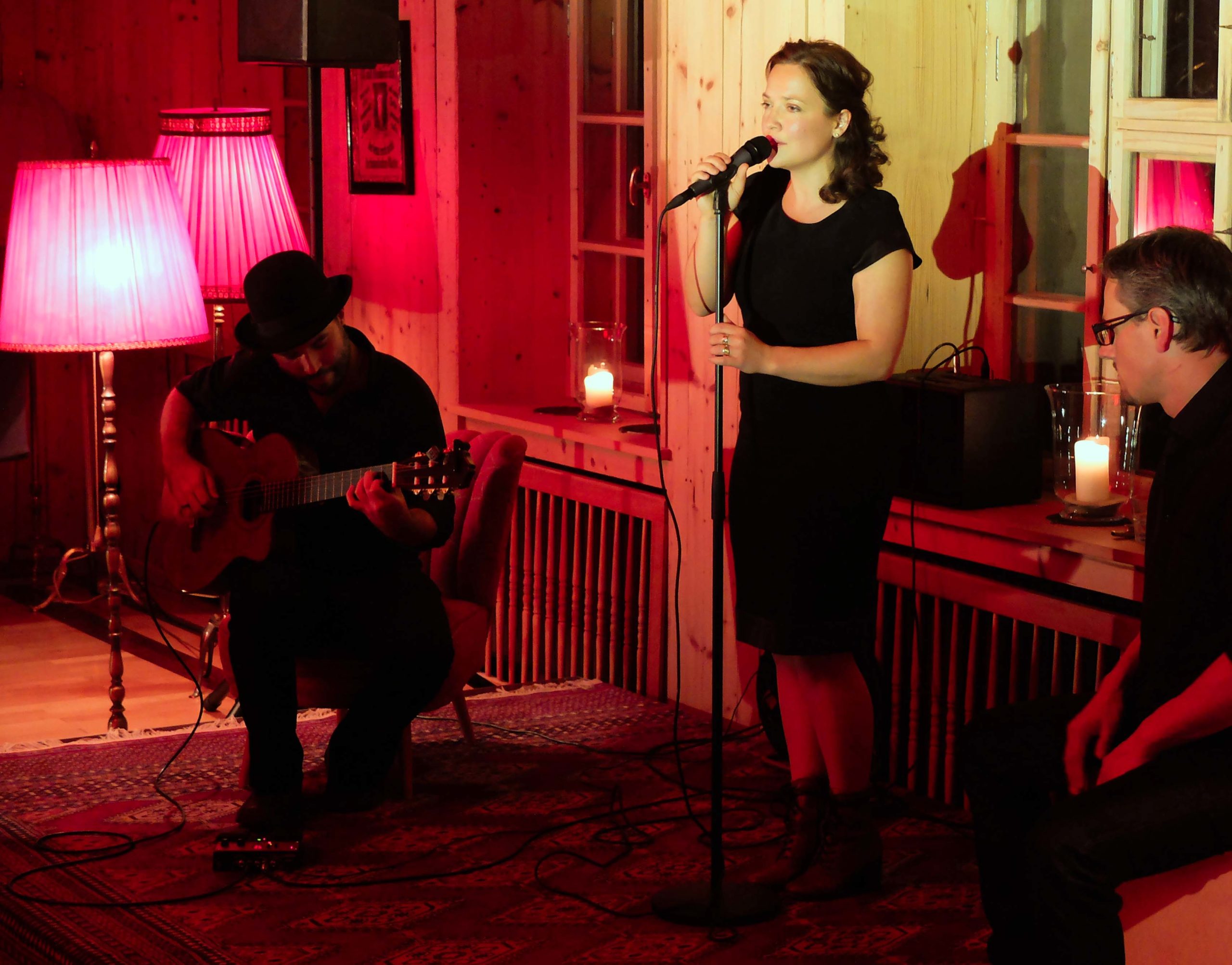 Jazz-Trio CAEDÉE - das sind v.l. Andrés Schwarzer, Kerstin Dietrich, Jörg Baier