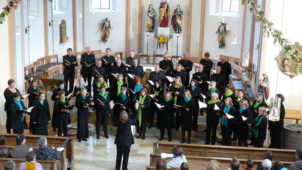 Hospizkreis Miesbach - cantica nova holzkirchen mit Chorleiterin Katrin Wende-Ehmer