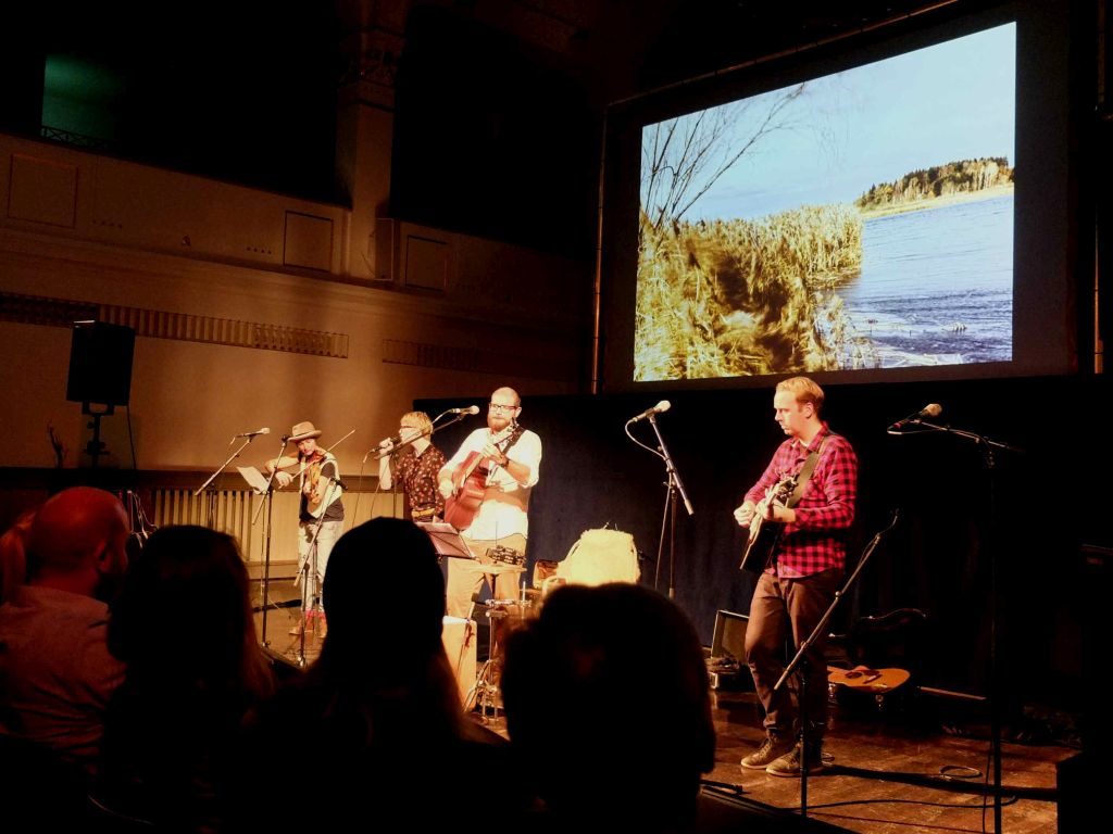 Mountain Lake Vista - Veronika Muth, Theresa "Chanson", Vinzenz Semmler, Tobias Gmach (v.l.)