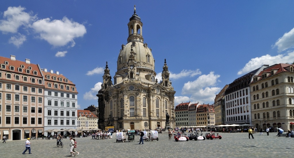 Dresdner Frauenkirche und Neumarkt