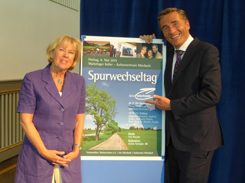 BR Moderator Stefan Scheider moderierte charmant den 1. Spurwechseltag, organisiert von Monika Ziegler