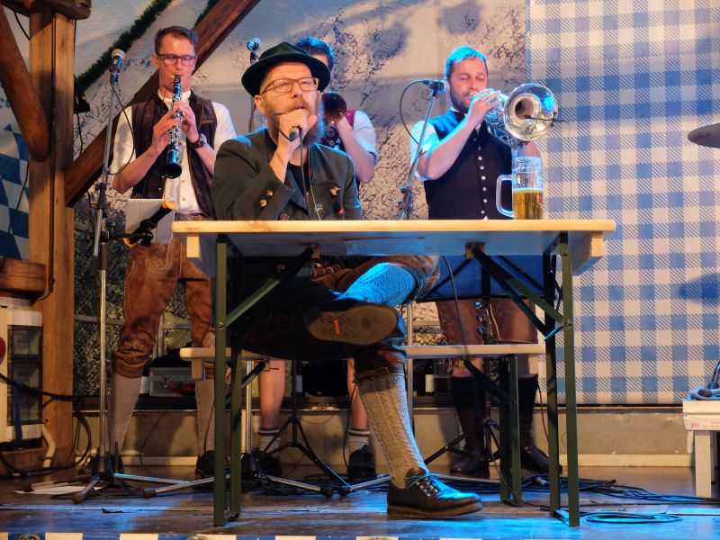 The Heimatdamisch - Sebastian Horn und seine unverwechselbare Stimme