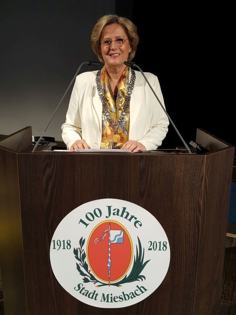 Bürgermeisterin Ingrid Pongratz bei der traditionellen Neujahrsansprache im Waitzinger Keller in Miesbach. Foto: Isabella Krobisch