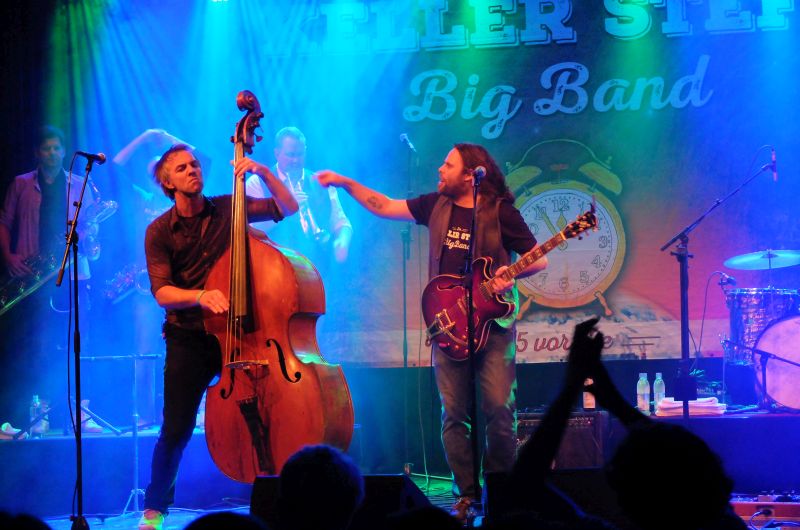 Keller Steff Big Band: Kontrabassist Gerhart Zimmermann und der Keller Steff