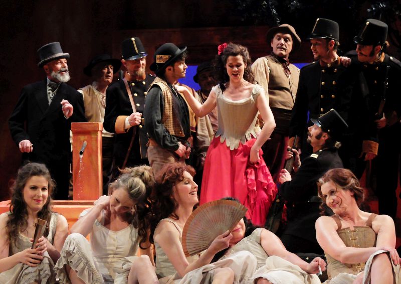 Solisten und Chor der Freien Landestheaters Bayern FLTB "Carmen" von George Bizet