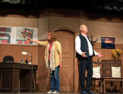 Bild 2: Ausdrucksstark: Christina Kern und Hanno Sollacher beim Tegernseer Volkstheater