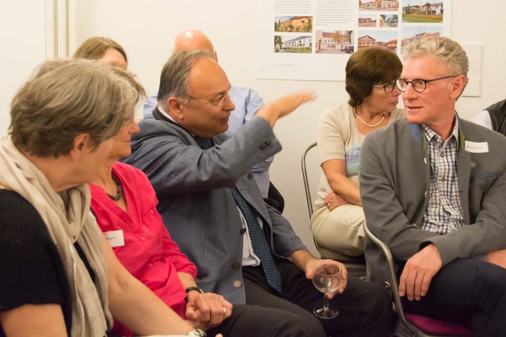 Kulturvernetzung Landkreis Miesbach - Weyarns Bürgermeister Leo Wöhr und ATS-Chef Harald Gmeiner
