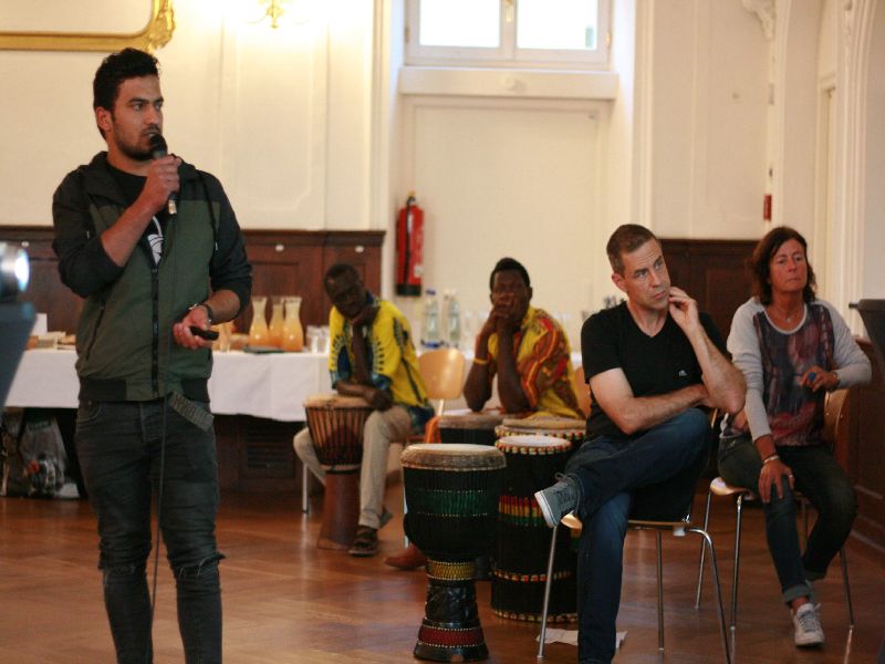 Jamel Salim stellt sein Heimatland vor Foto: Robert Krause