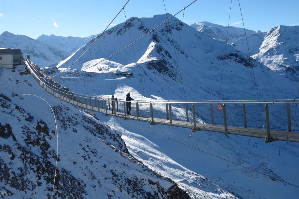 Freizeitparks auf den Alpengipfeln