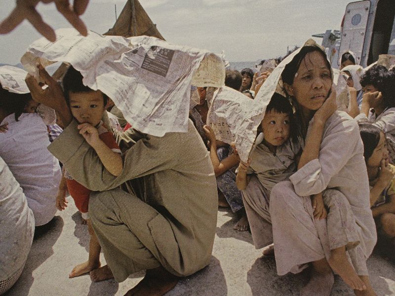 Geflüchtete Familie aus Vietnam - Ausstellung Miesbach Amnesty International
