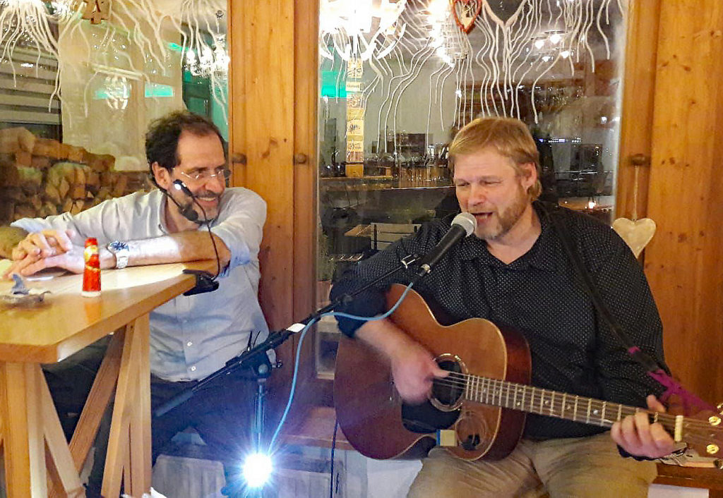 Dichter helmfried von Lüttichau und Songwriter Helmut Jenne