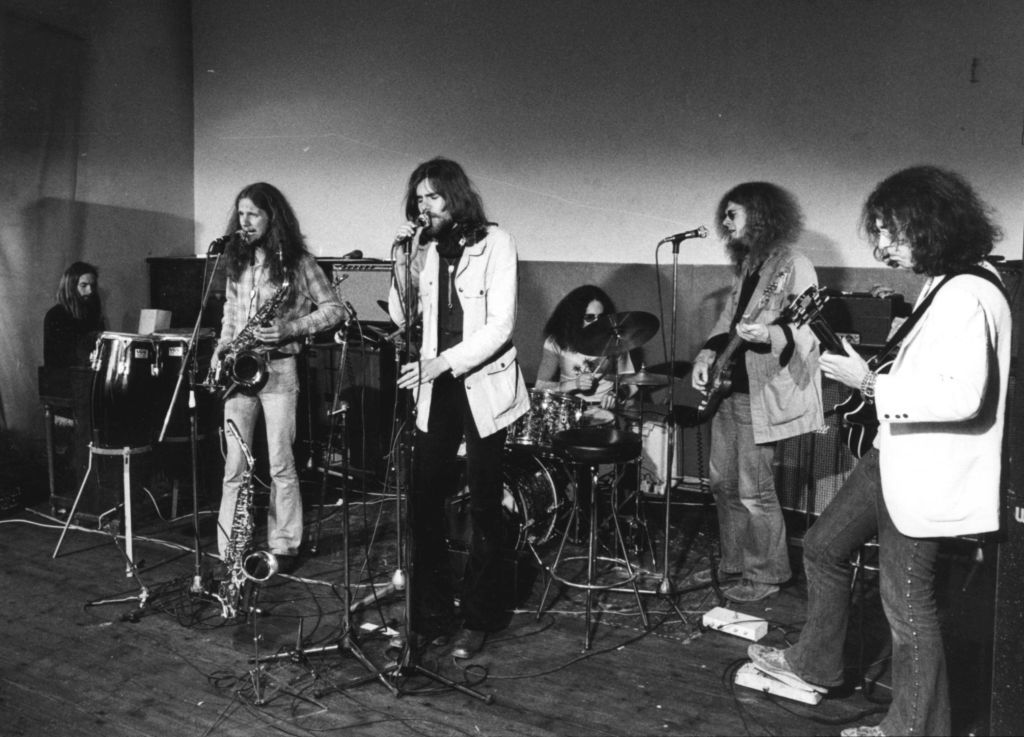 Sahara - Back On Stage