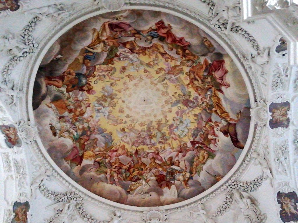 Deckenrelief der ehemaligen Klosterkirche in Tegernsee