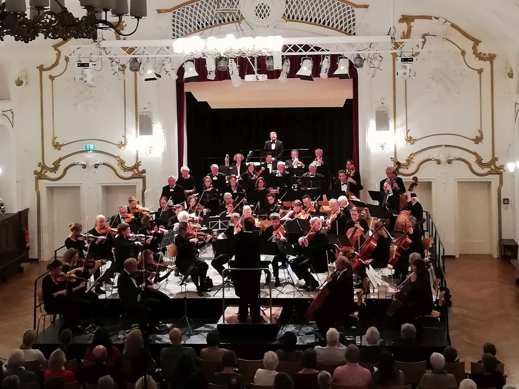 Herbstkonzert der Symphoniker Holzkirchen