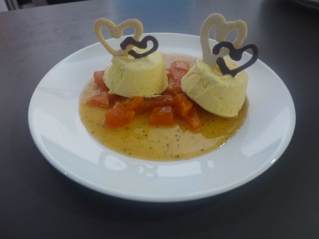 Comedy-Dinner Dessert
