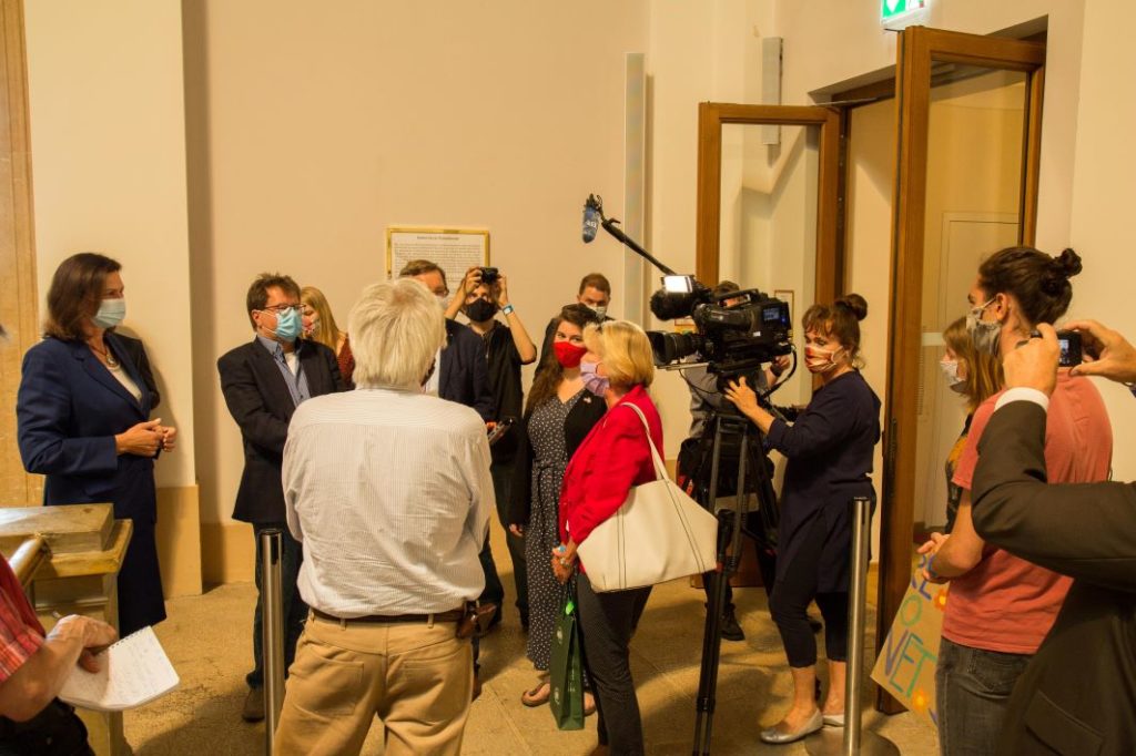 Petition und TV
