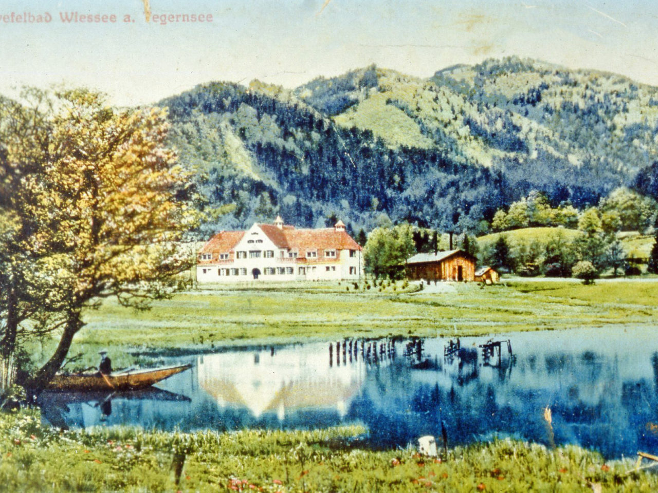 Schwefelwasser brachte Bad Wiessee Aufschwung - das Jod-Schwwfelbad auf einer historischen Postkarte zeigt ein Idyll