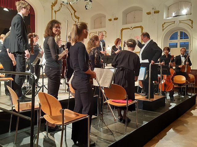 Symphonische Frühjahrsgrüsse 03