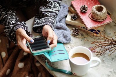 Bild 2 Parasoziale Beziehungen und Hyperrealität