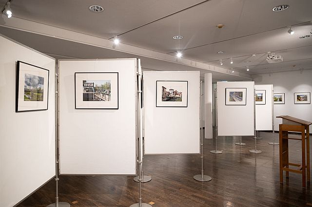 Blick in die Ausstellung_Fotoausst_Feldkirchen