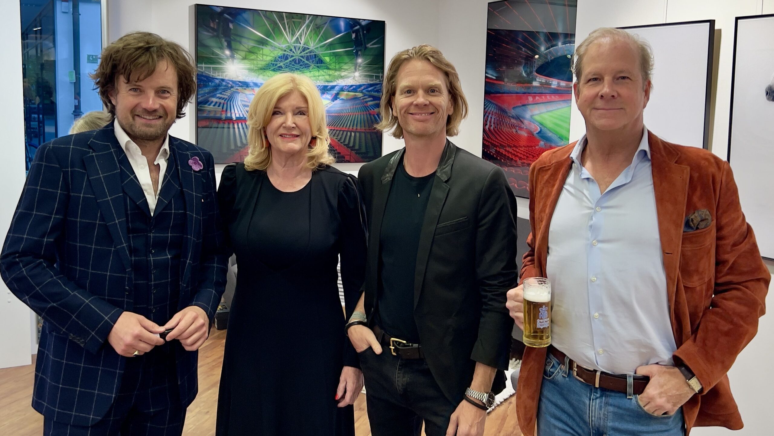 Michael von Hassel, Rebecca Niehues-Paas, Mike Kraus und Andreas von Maltzan - Three Guys - Photography Now!