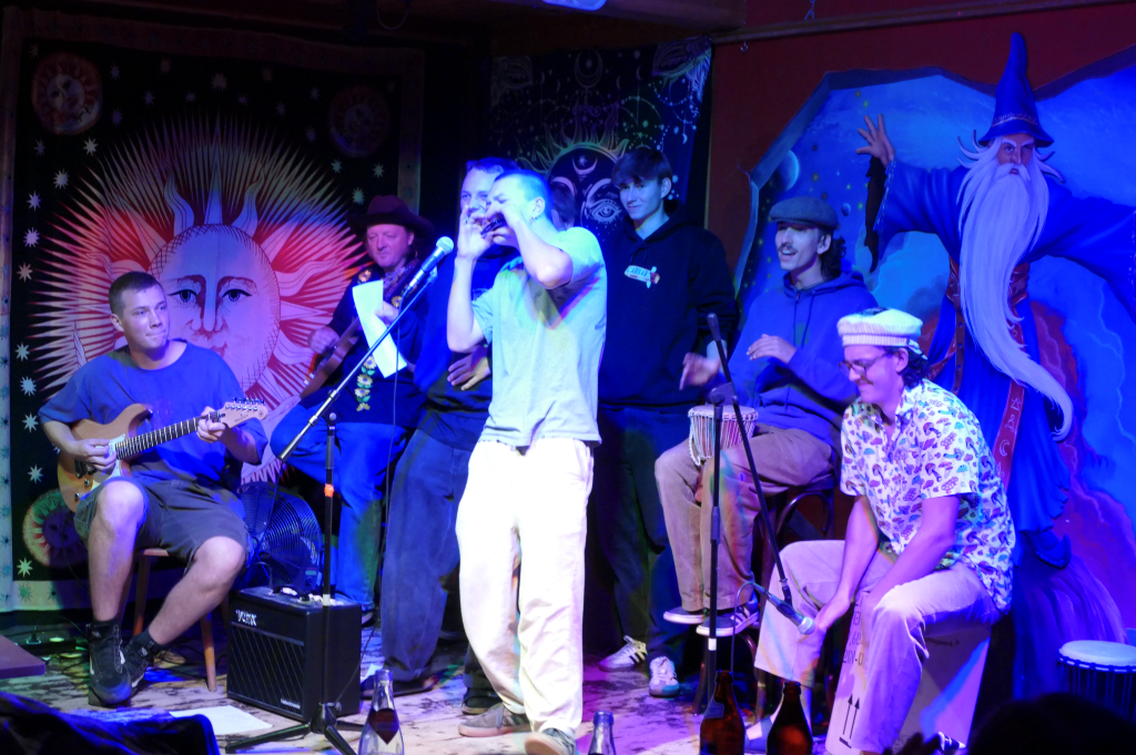 Open Stage