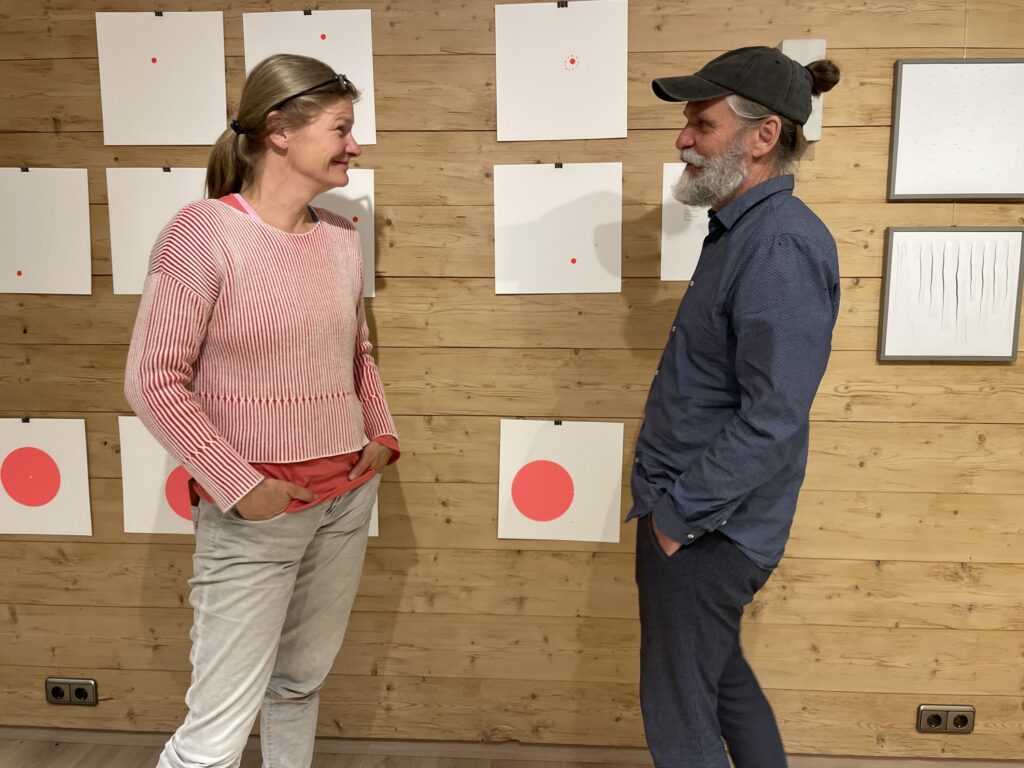 Ausstellung "Sehnsucht" mit Papierkünstlerin Katrin Hering und Fotograf, Regisseur und Drehbuchautor Robert Krause