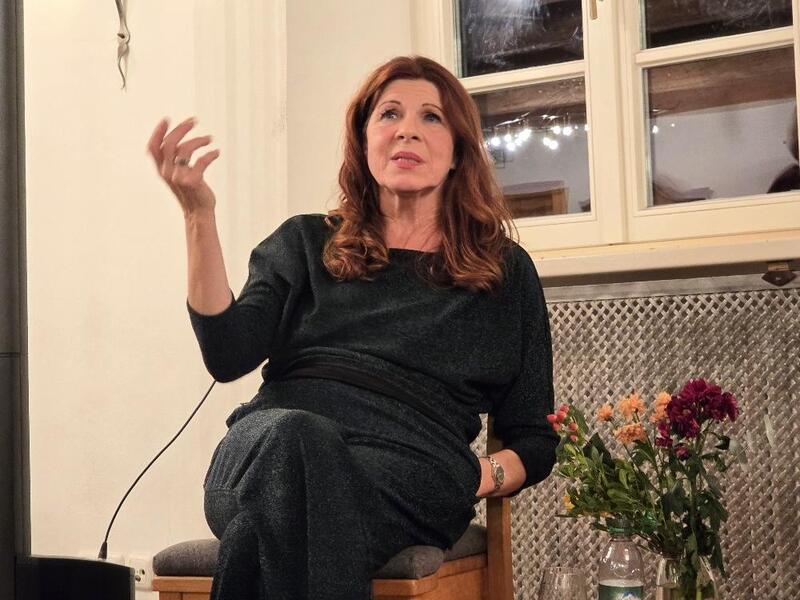 Claudia Wenzel