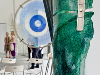 Glas und Kunst im Atelier in Urstall