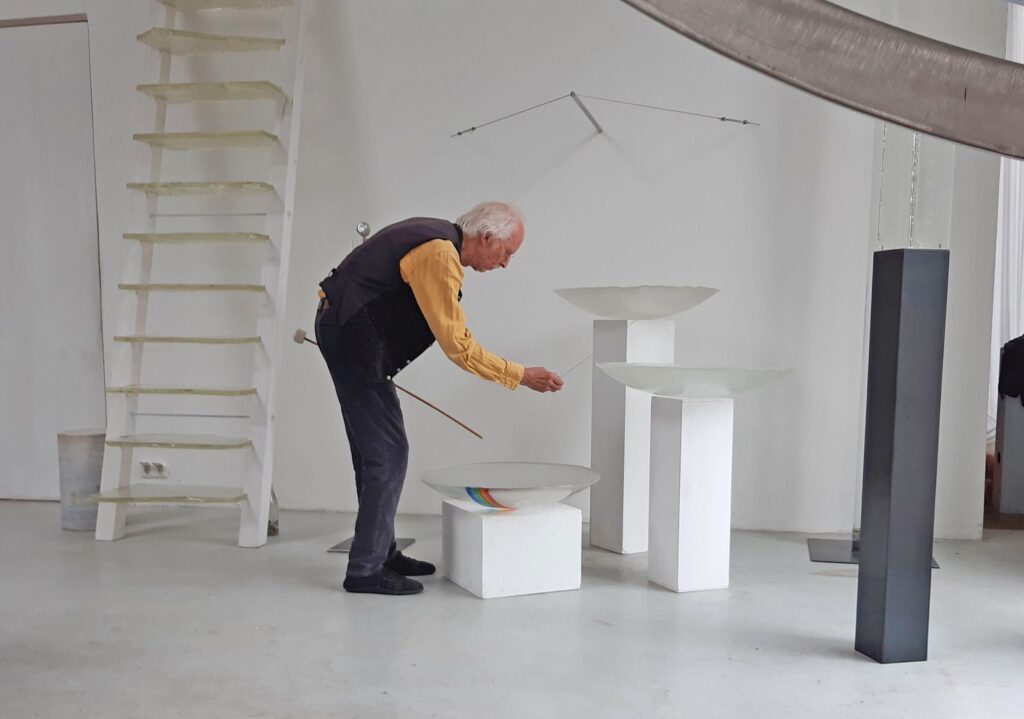 Florian Lechner bringt in Urstall Glas zum Klingen 